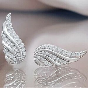 NEW 925 Sterling silver Stud Earrings